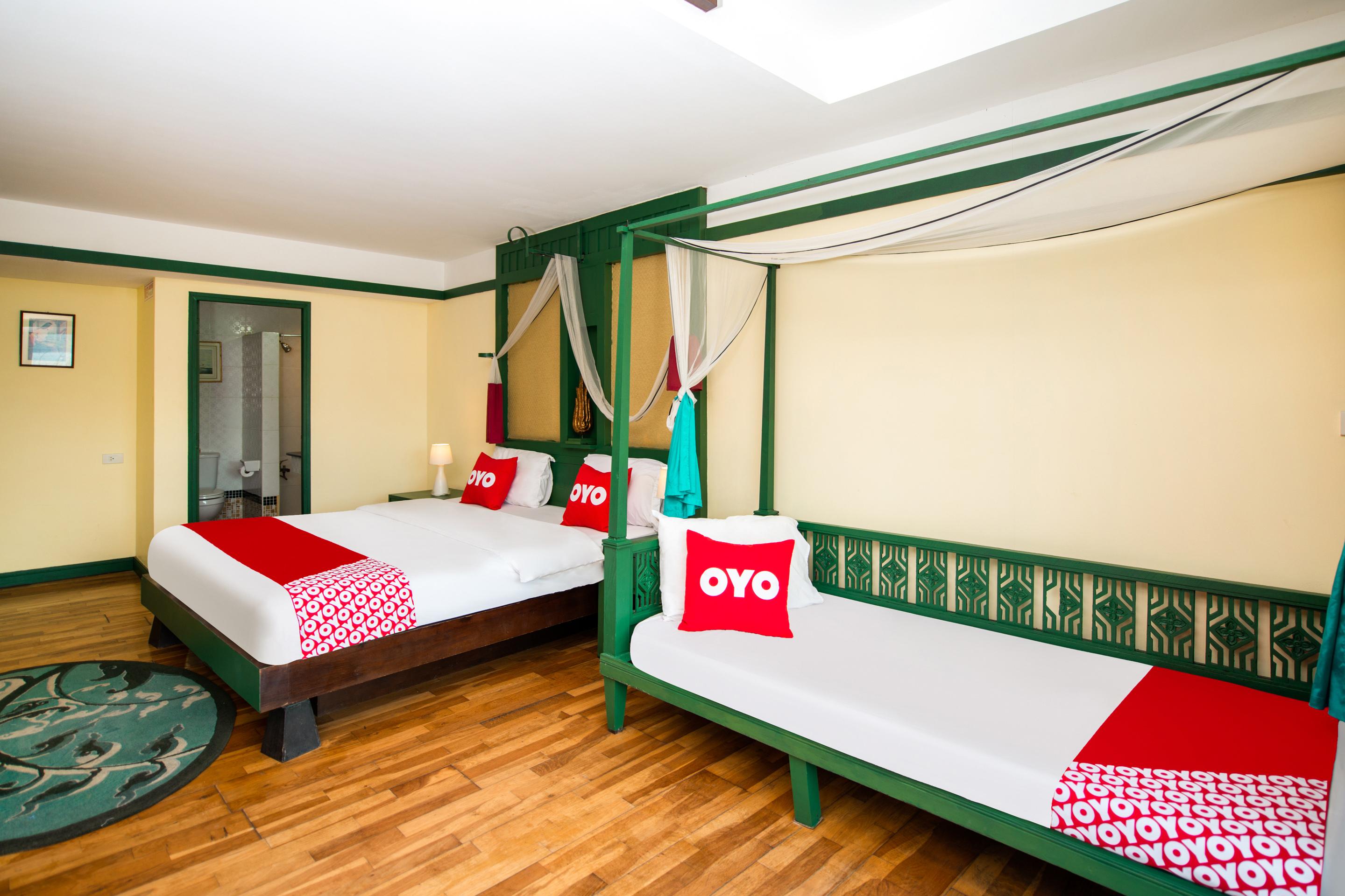 Oyo 255 The Ocean Hotel Patong Exterior photo