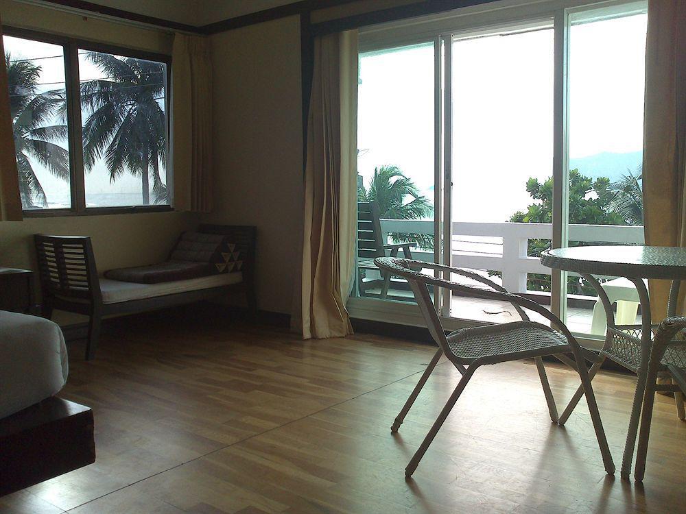 Oyo 255 The Ocean Hotel Patong Exterior photo